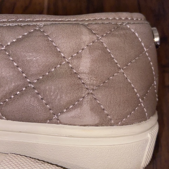 Steve Madden slip on size 7.5 - Picture 7 of 8